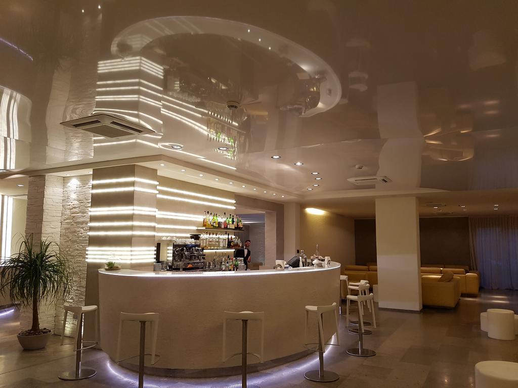 Hotel Sorriso Milano Marittima Kültér fotó