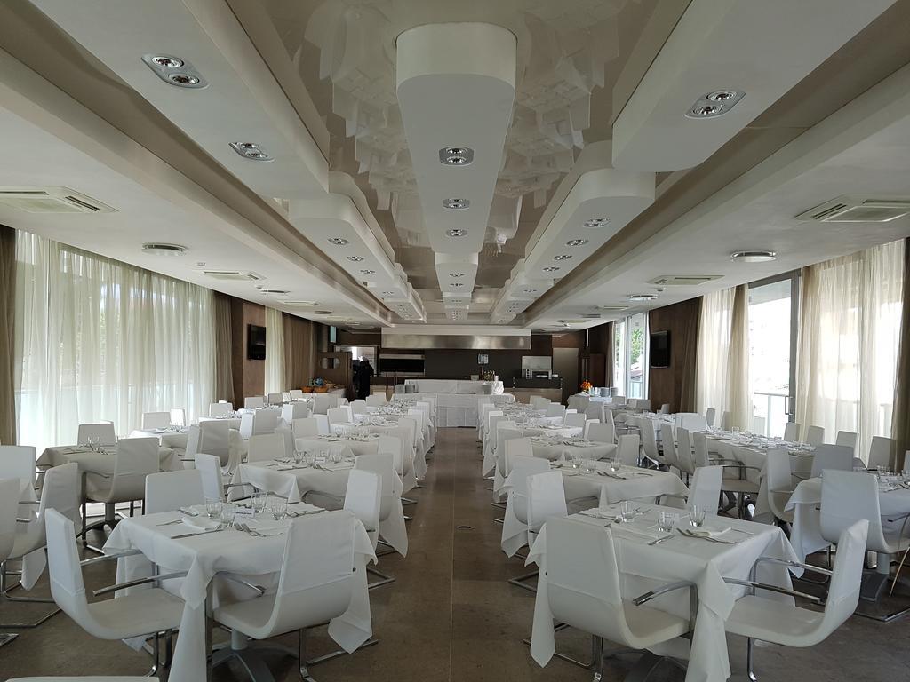 Hotel Sorriso Milano Marittima Kültér fotó