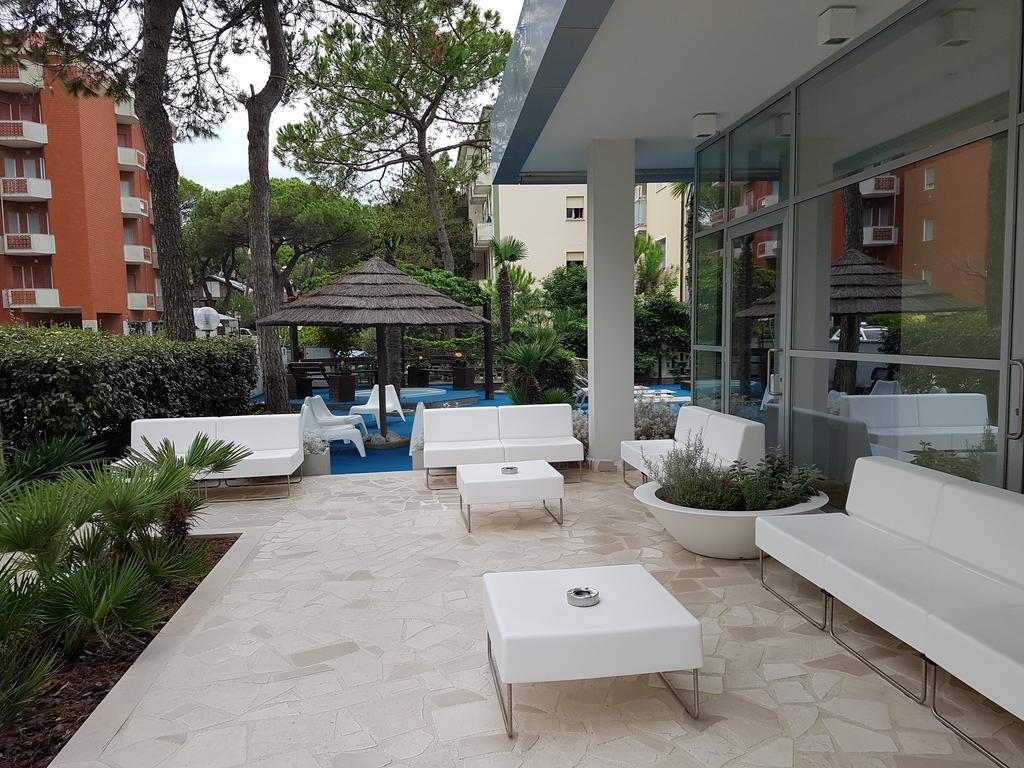 Hotel Sorriso Milano Marittima Kültér fotó