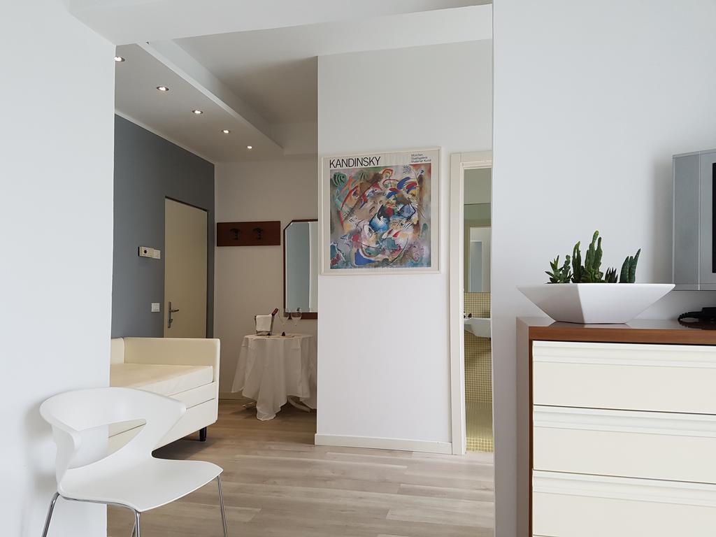 Hotel Sorriso Milano Marittima Kültér fotó