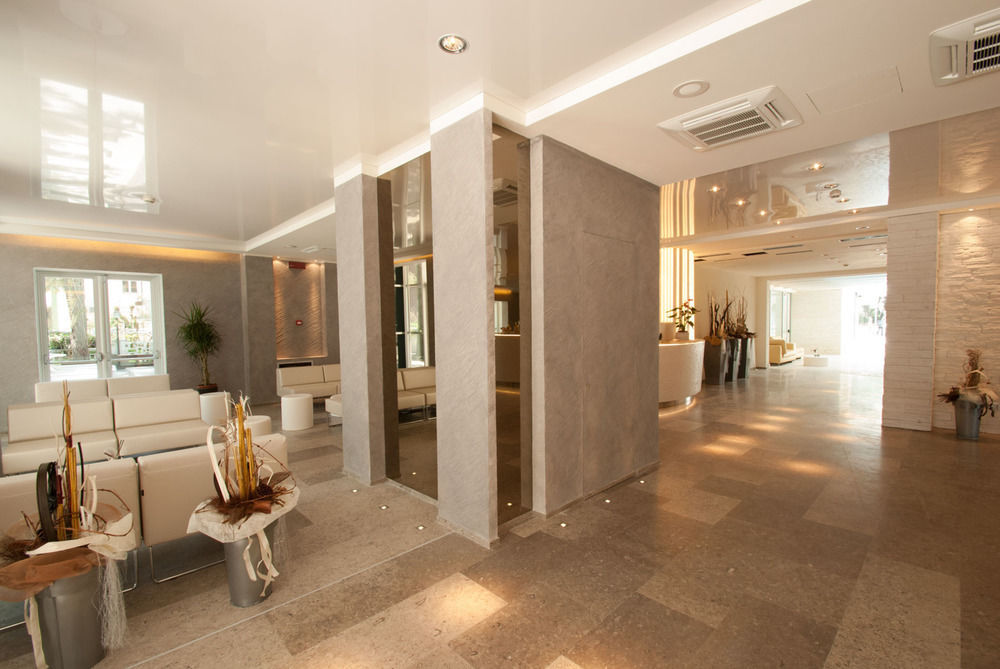 Hotel Sorriso Milano Marittima Kültér fotó