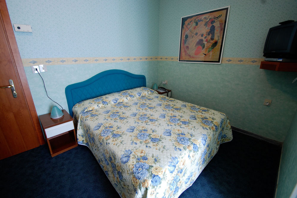 Hotel Sorriso Milano Marittima Kültér fotó